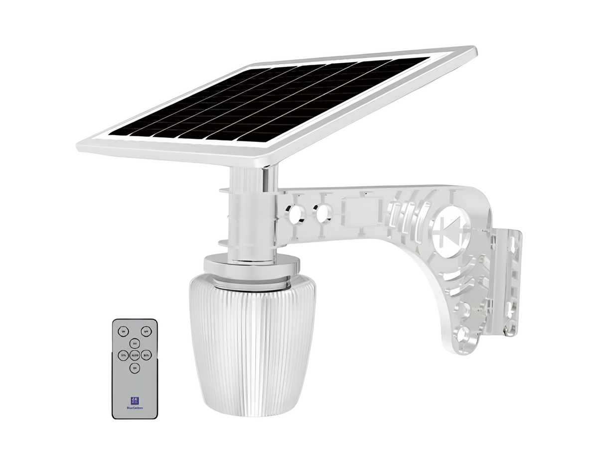 Crystal spotlight, two-month warranty, light gradually decreases at night, 450 lumens, solar energy