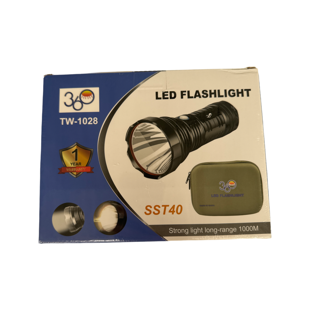 Trek 360 Large Flashlight | Alwan Al-Taif Kuwait